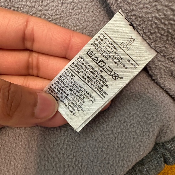 Puffer Vest - Picture 5 of 5